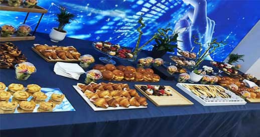 Mesa de Salgados e charcutaria para Catering