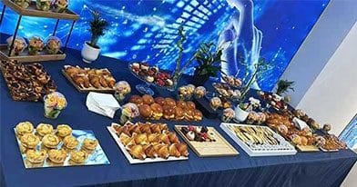 Mesa de Salgados e charcutaria para Catering